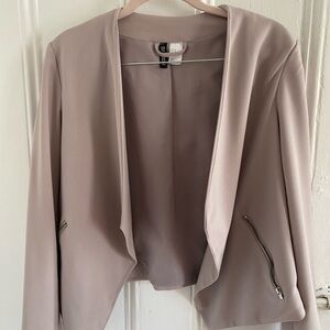 Women's Pale Pink Blazer